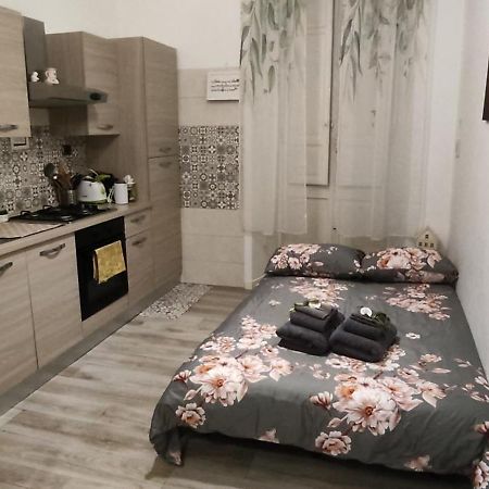 Appartamento Vicino Stazione Termini E La Sapienza Casa Buffa ローマ エクステリア 写真